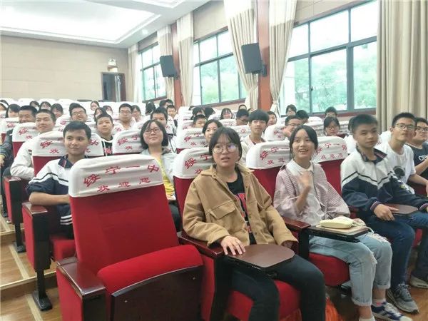 ˵��: https://mmbiz.qpic.cn/mmbiz_jpg/ibgib3xCqNWcs5iccbibPTxG9XiaLhEj9phaJfmjy0kp1C0z40vDcp7tLz78F9LPdiaA6YbdWCF8zUGYssZAGY1DXgRg/640?wx_fmt=jpeg